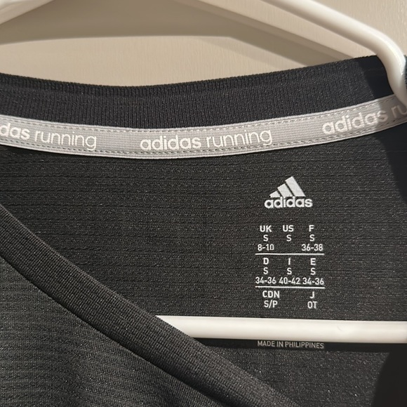 Adidas Long Sleeve Running Shirt NWT - Picture 2 of 4